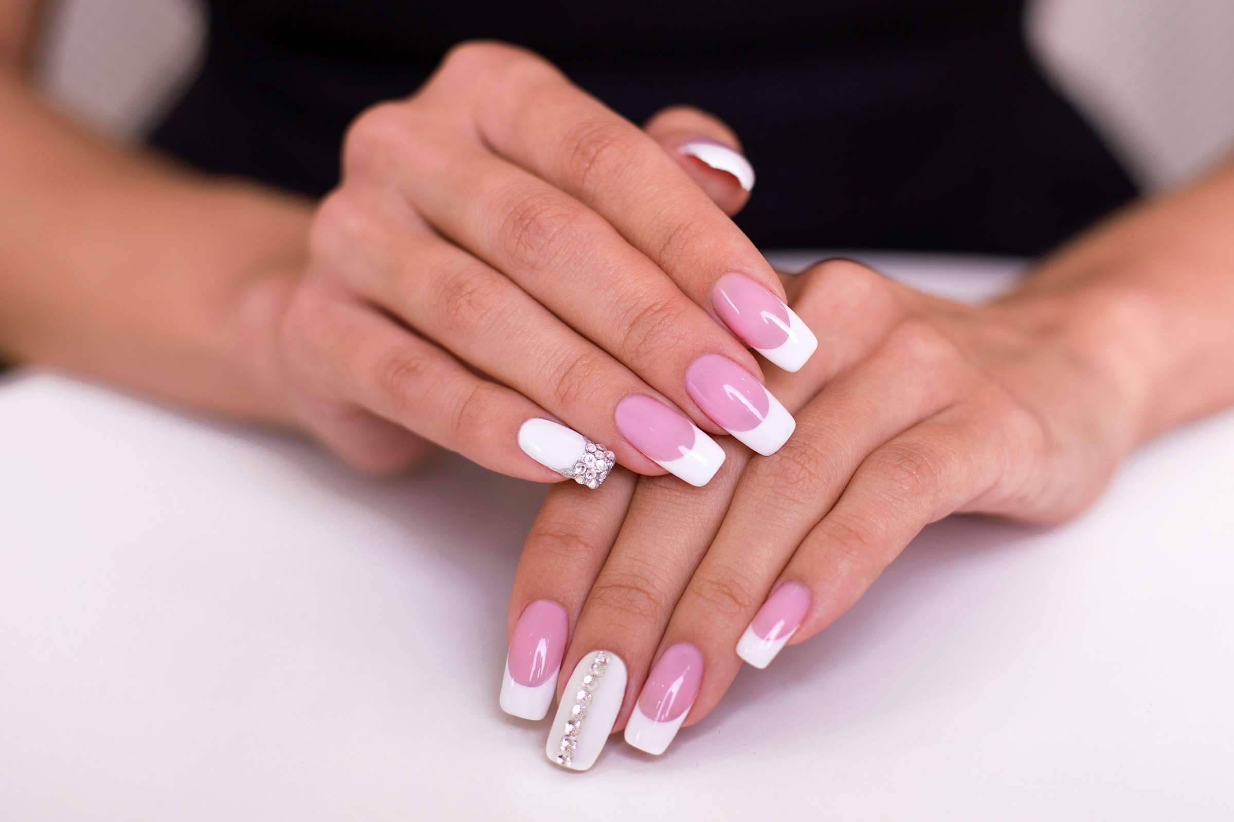 Rosa Nails Studio manicure 06