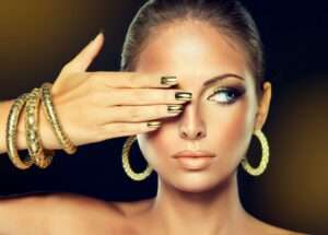 Hvad er manicure behandling?